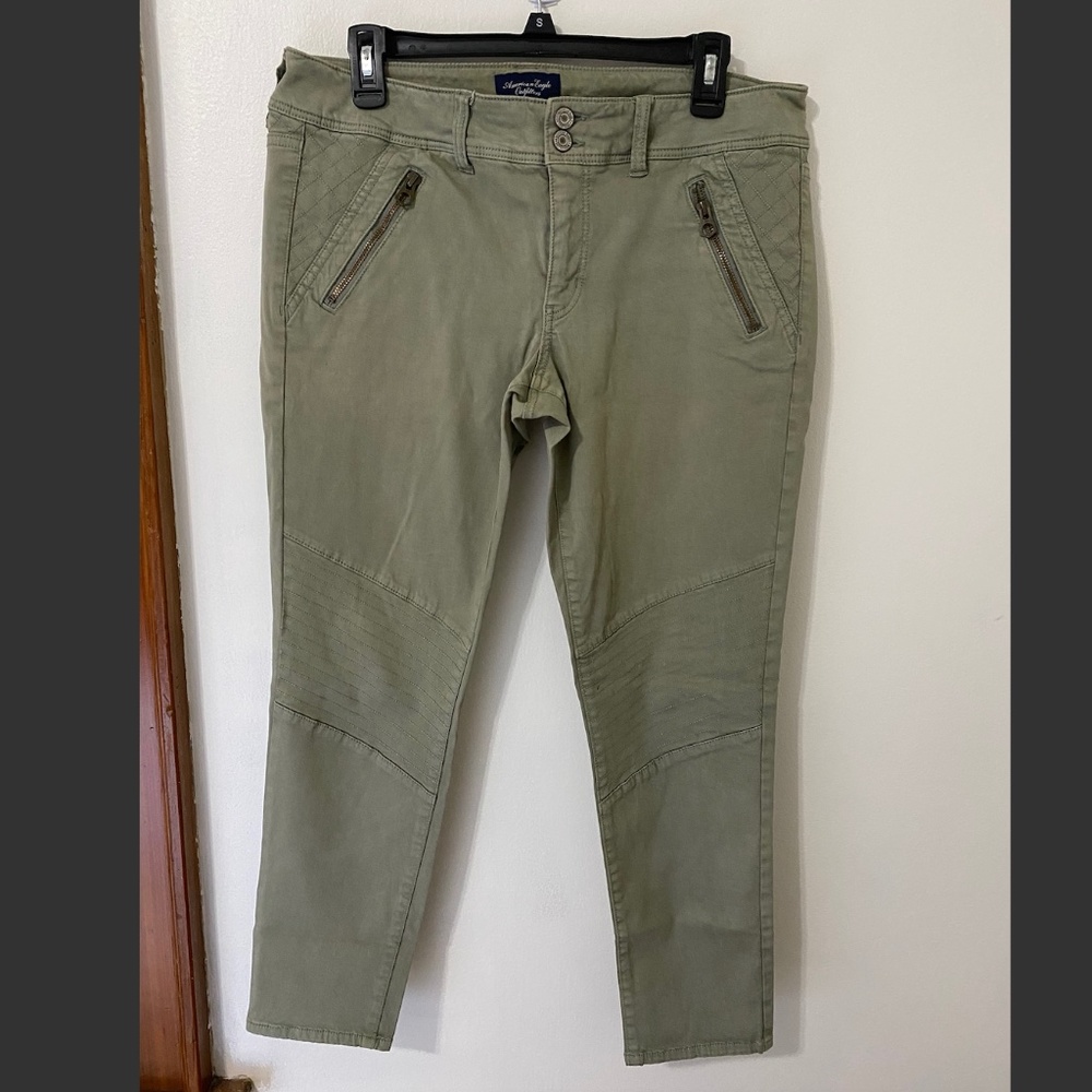 American Eagle Pants